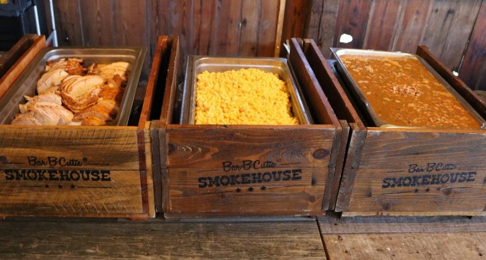 Simple Trendy Country Wedding Ideas Bar B Cutie The Best Bbq