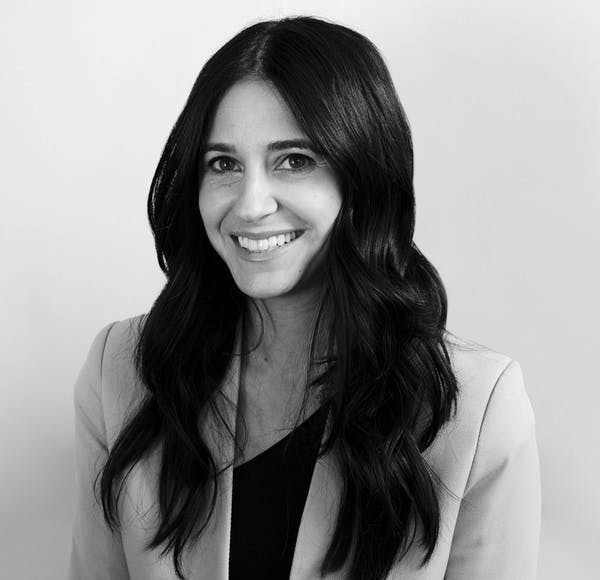 Photo of Krystle Mobayeni