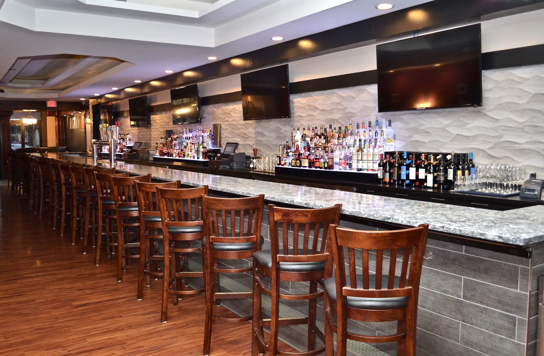 Click Here | Bistro 781