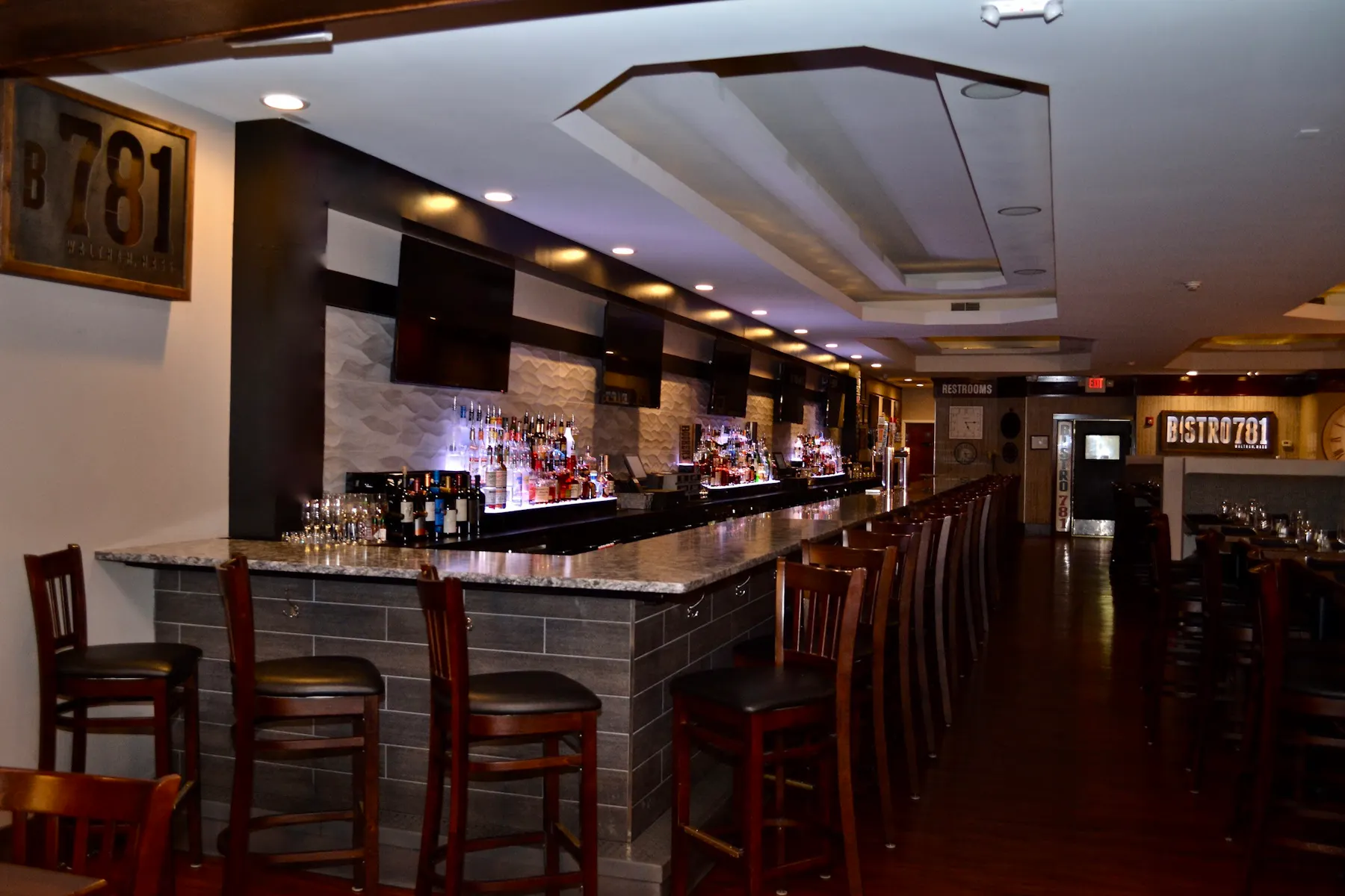 Click Here | Bistro 781