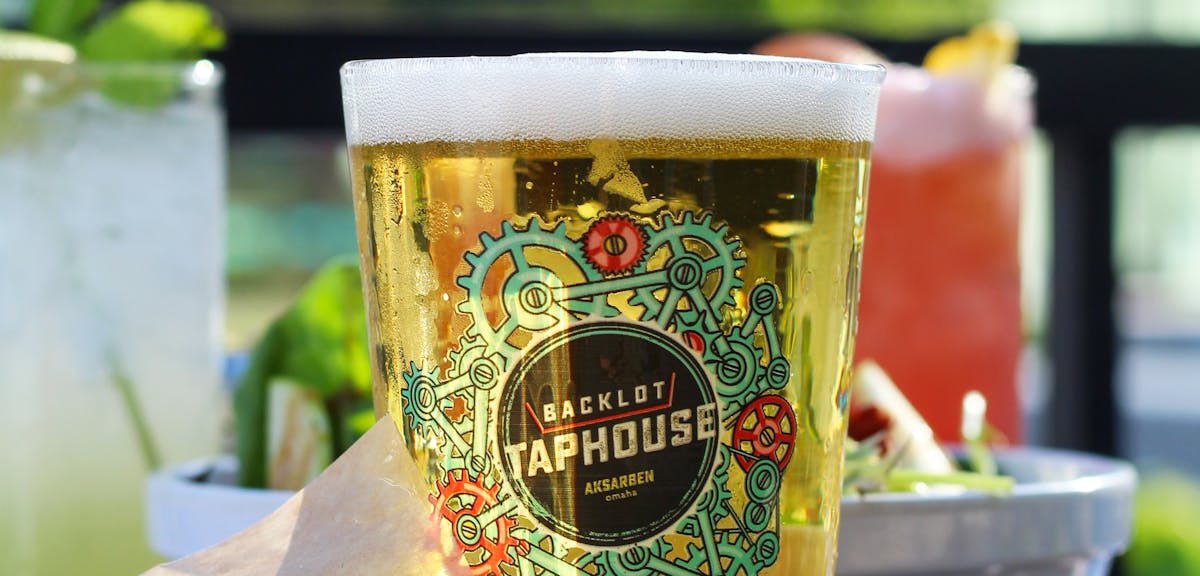 backlot taphouse contact us banner image