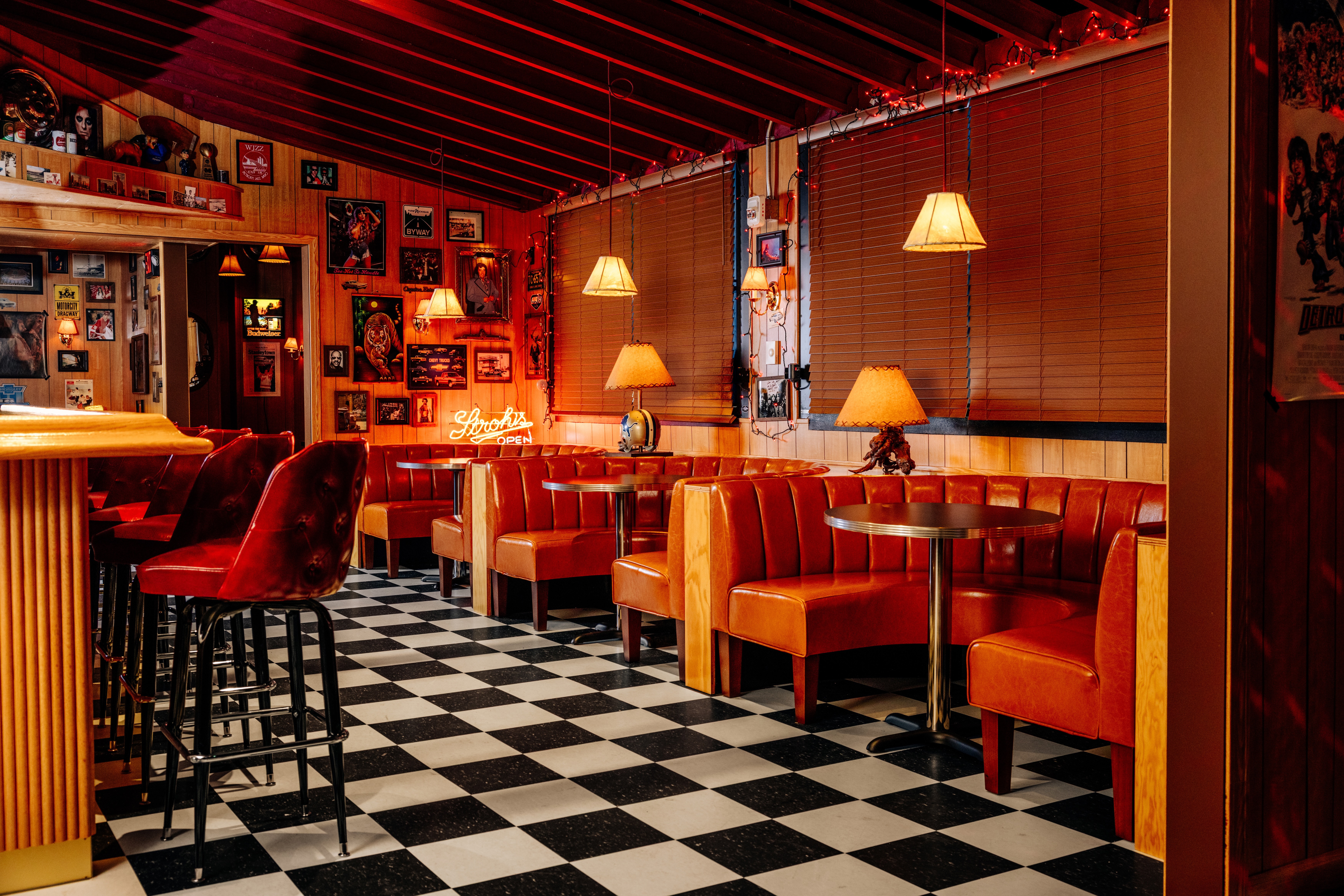 ray's bar detroit
