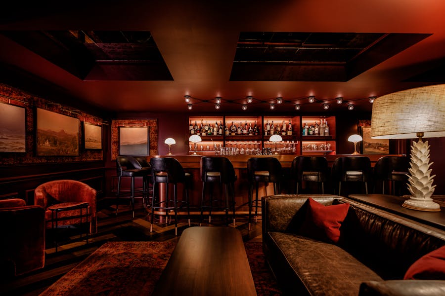 The Founder's Club - Lounge