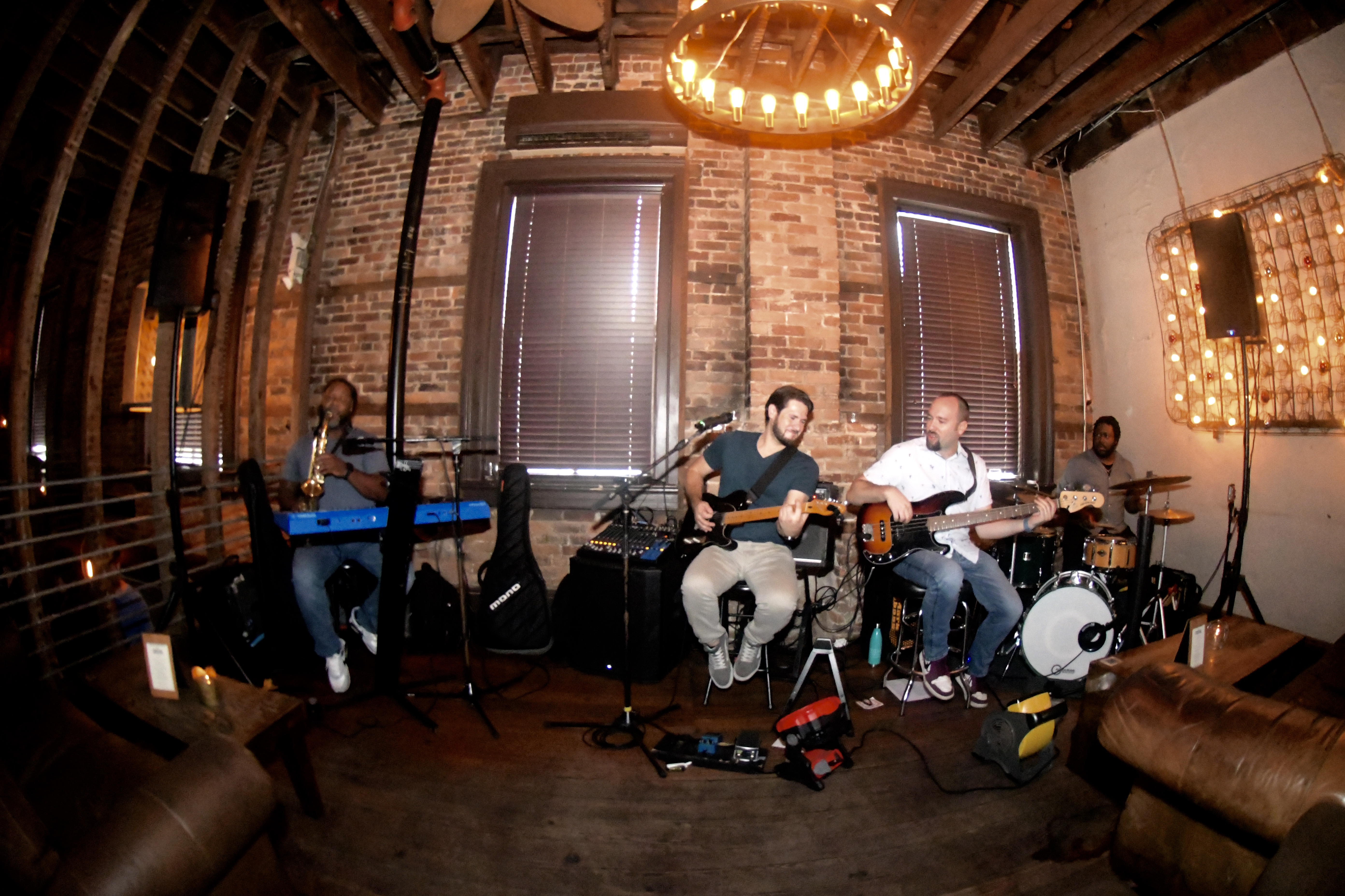 Live Music | The Cocktail Club | Upscale Lounge in Charleston, SC