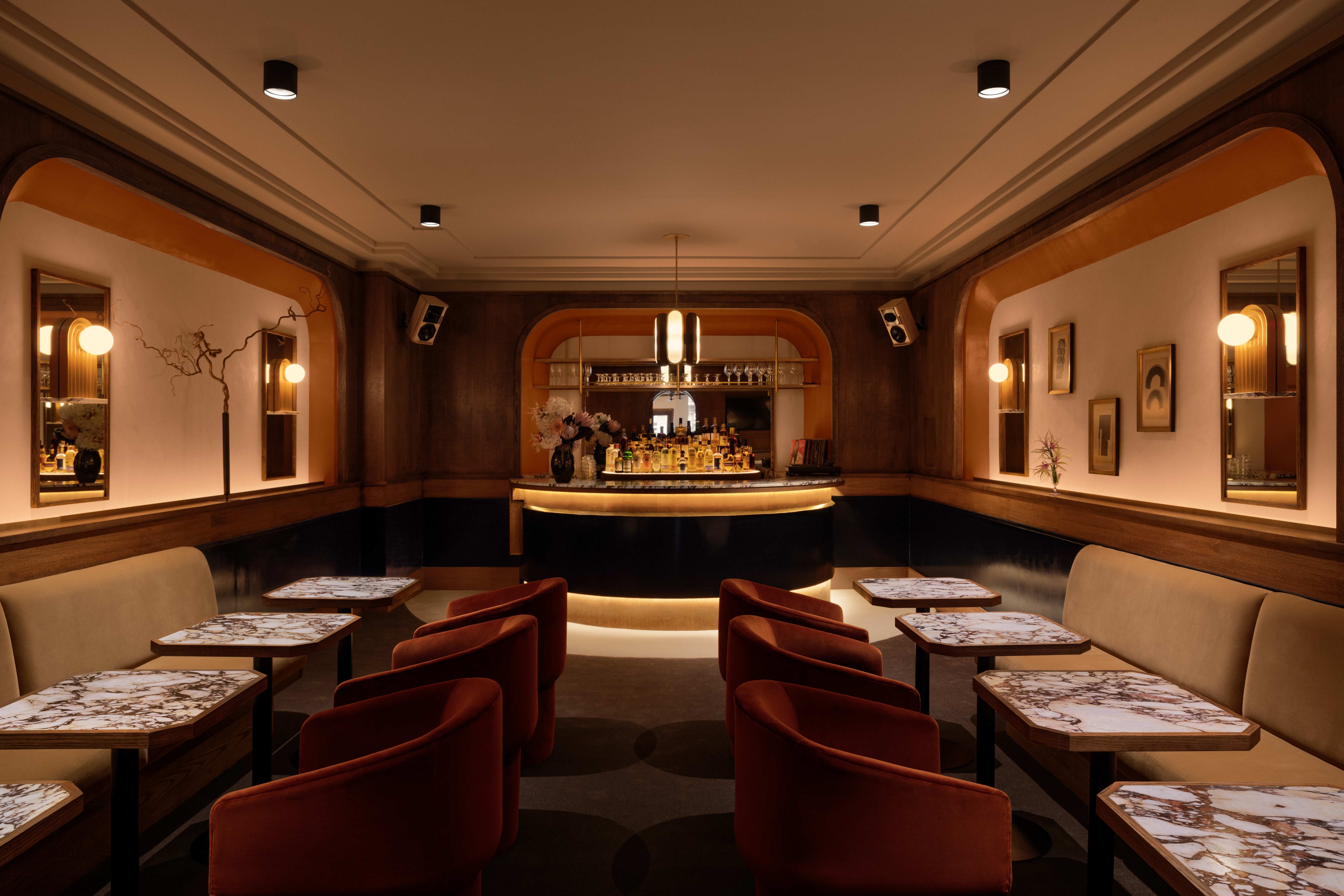 Bar photo 3