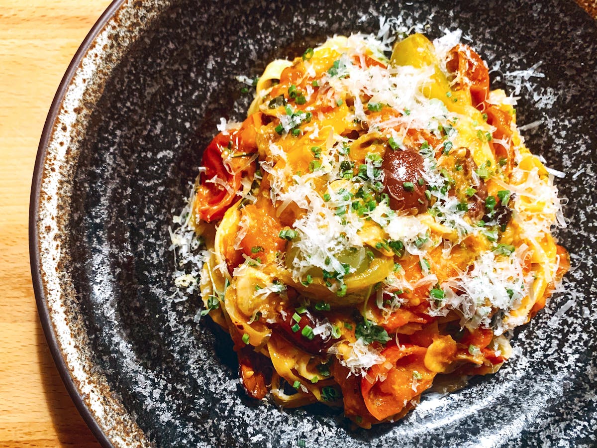 Fresh Tomato and Fennel Pasta
