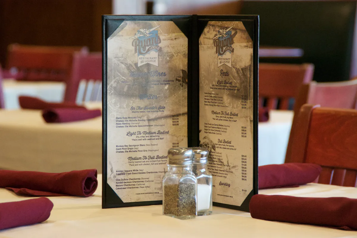 menu open on table
