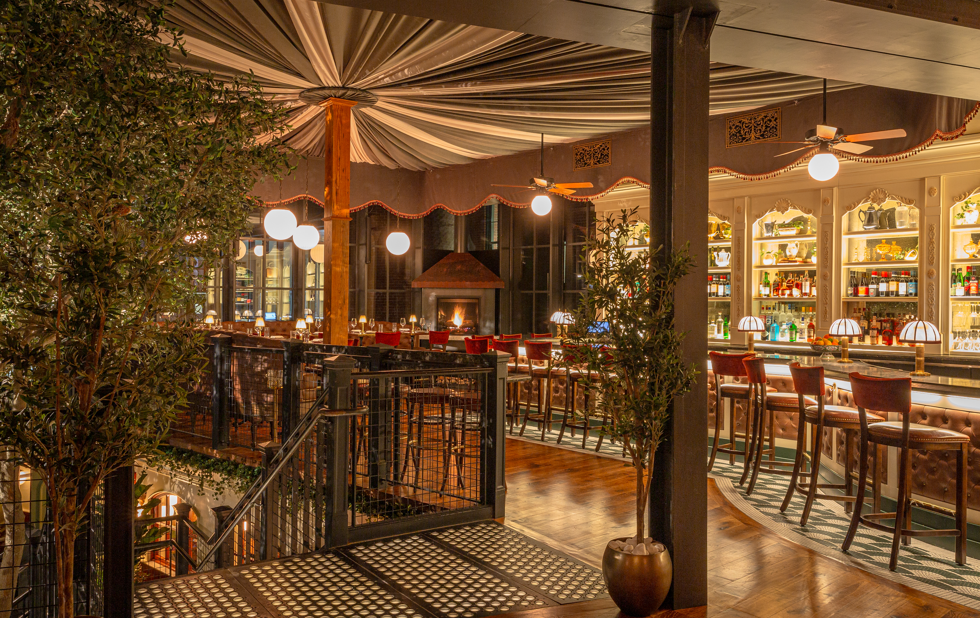 a building next to a fence