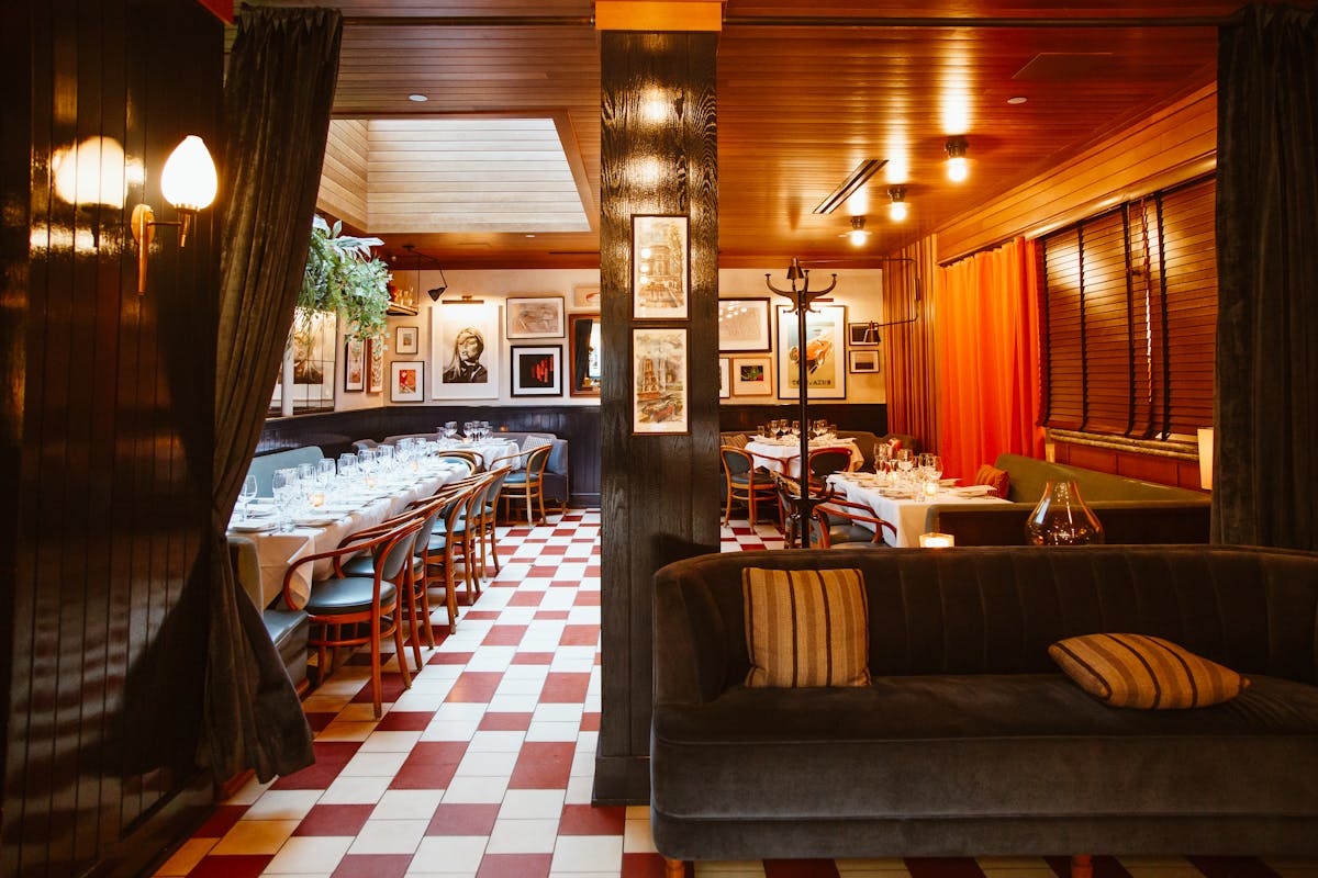 private dining room
