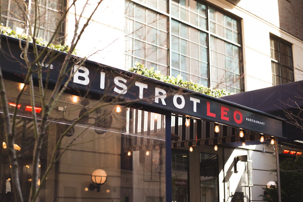 exterior of bistrot leo