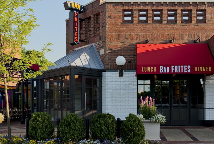 Catering Bar Frites in Greenvale, NY