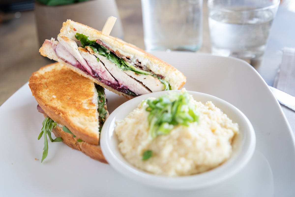 sage chicken sandwich