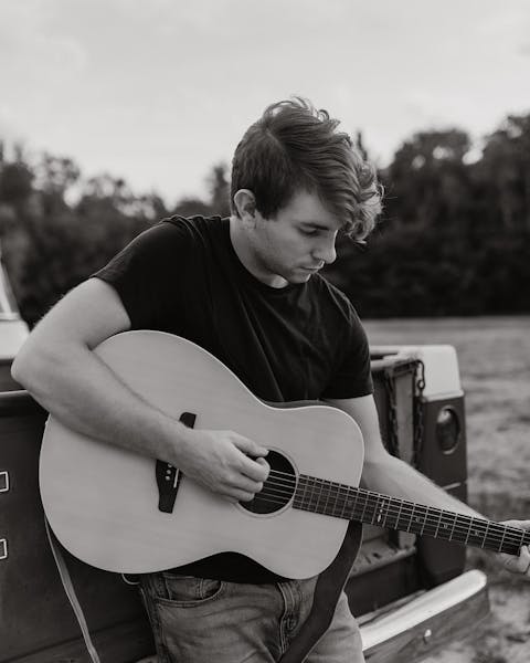 Dakota Smart Knotty Pine Grill & Tavern in Wakefield, NH