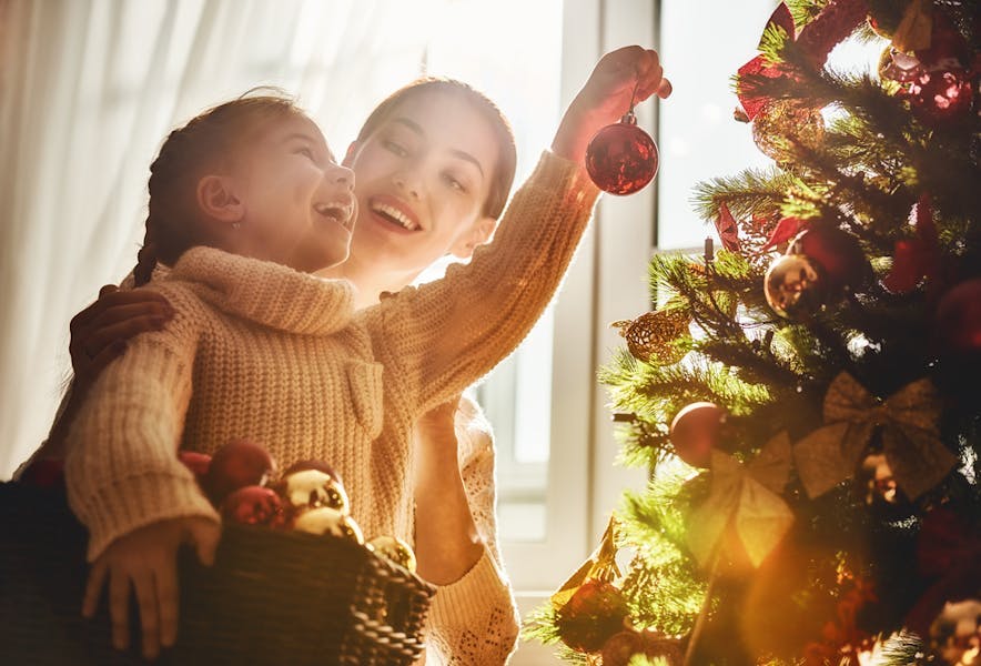 Best Holiday Family Activities