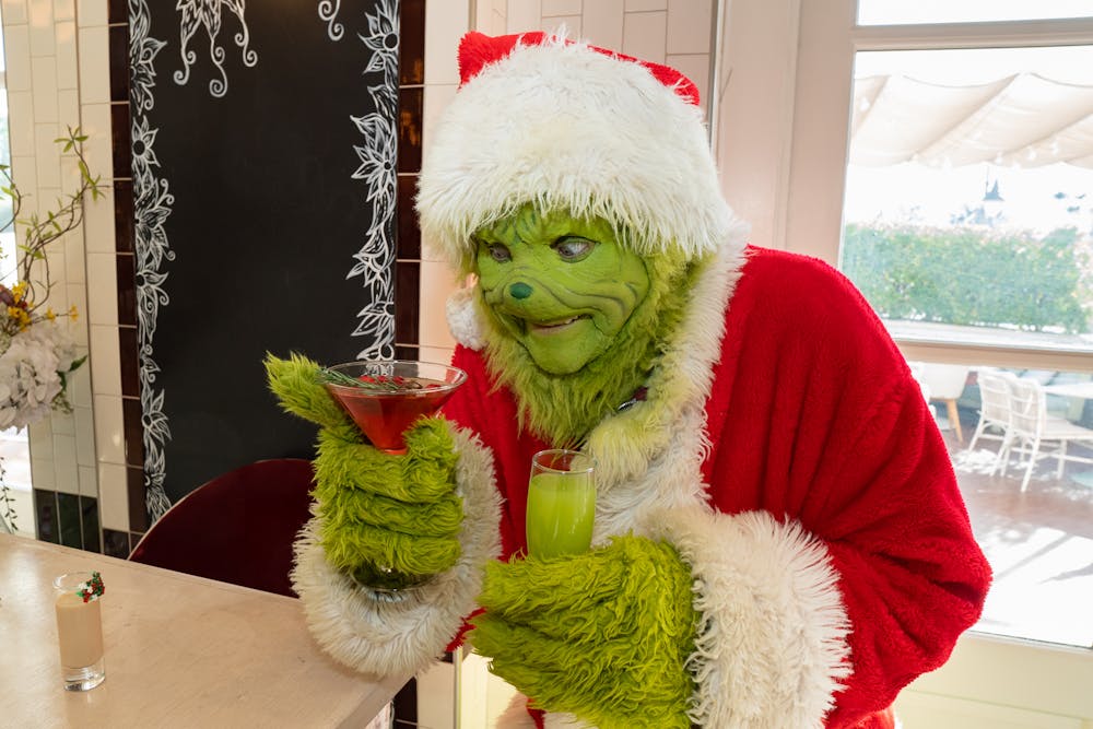 grinch visits this henderson italian green valley ranch for the holidays