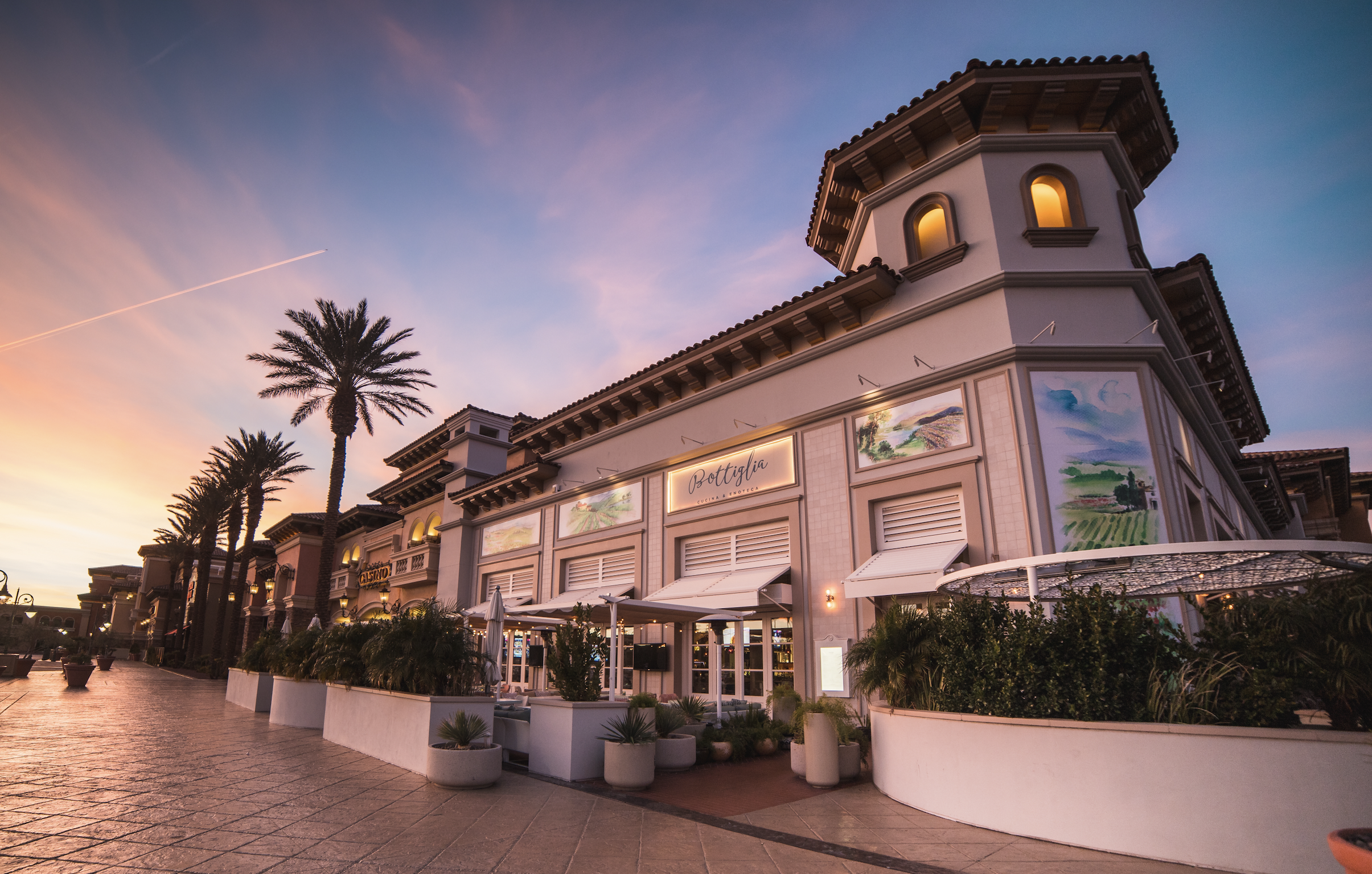 bottiglia cucina for friendsgiving holiday