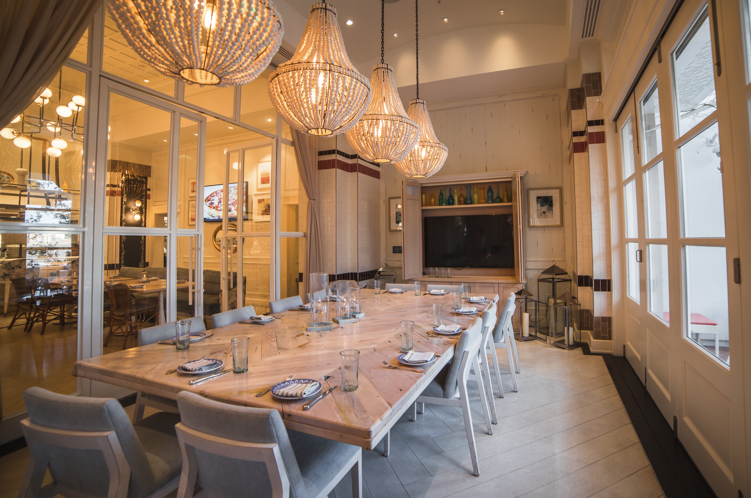 venue shot of Bottiglia for the holidays at this italian restaurant green valley ranch