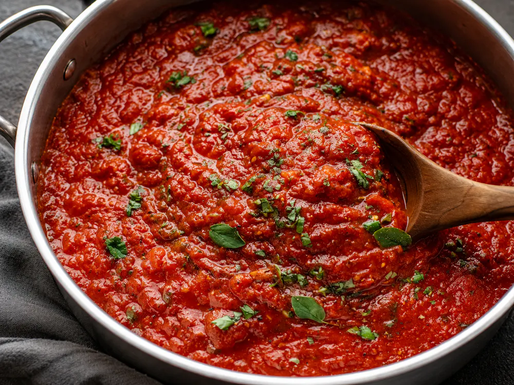 italian sauces is a big part of the cuisine at a henderson italian restuarant