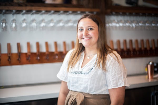 Lydia, Sommelier, Copper Vine, Wine on Tap, Women in Wine, Female Wine Expert