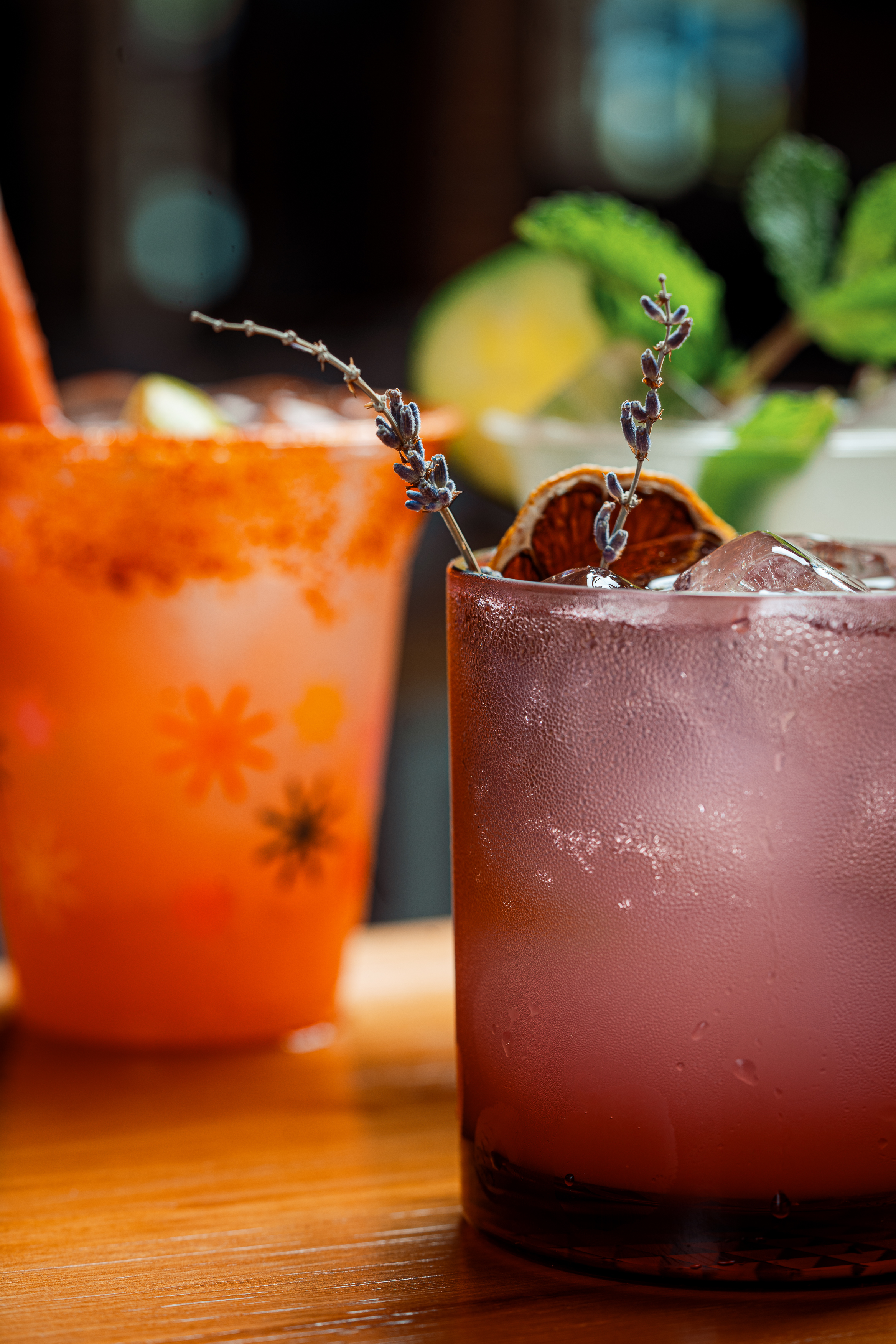 Seasonal cocktails with ingredients from local partners