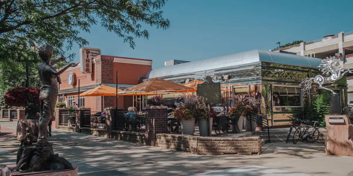 About | Phillips Avenue Diner in Sioux Falls, SD