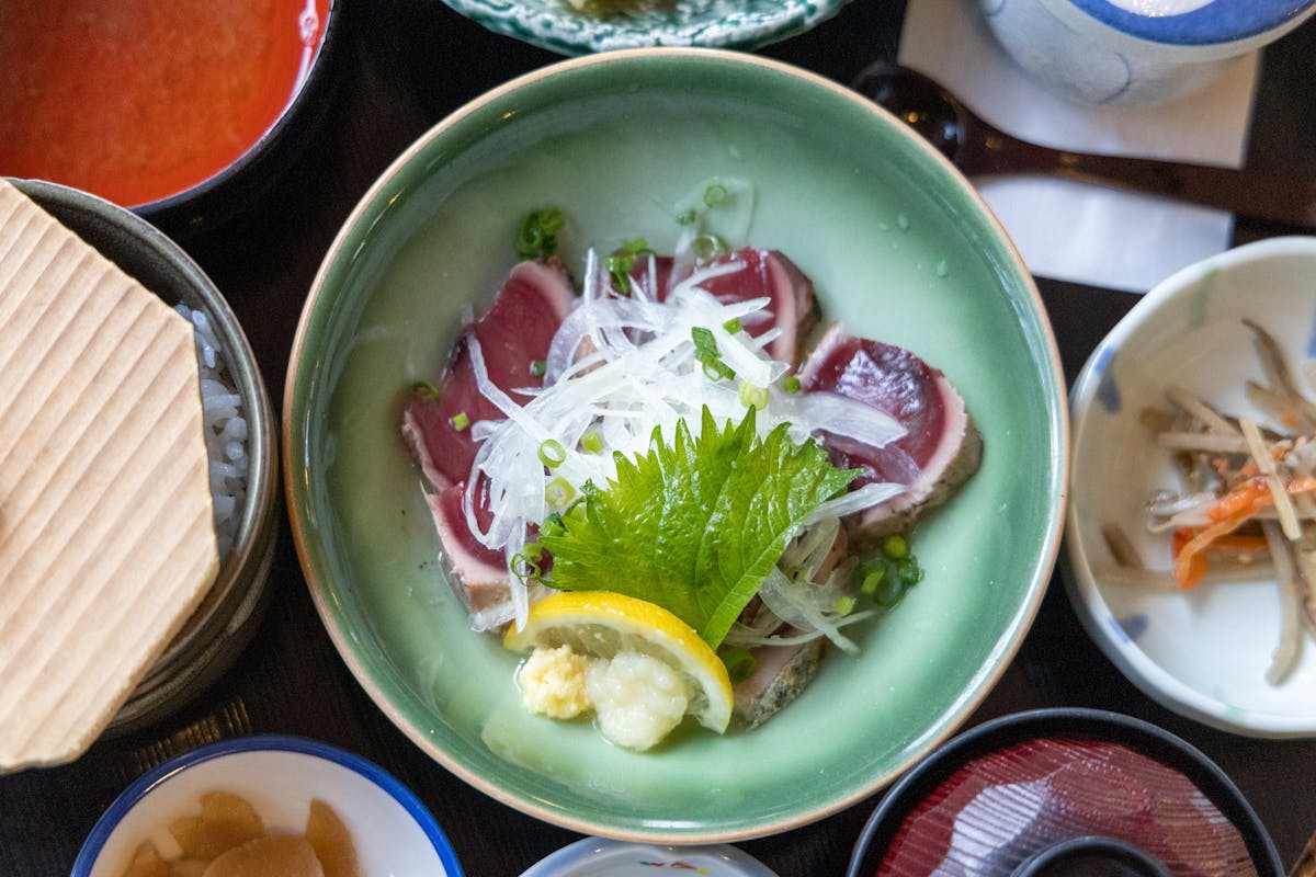 a bowl of food on a plate