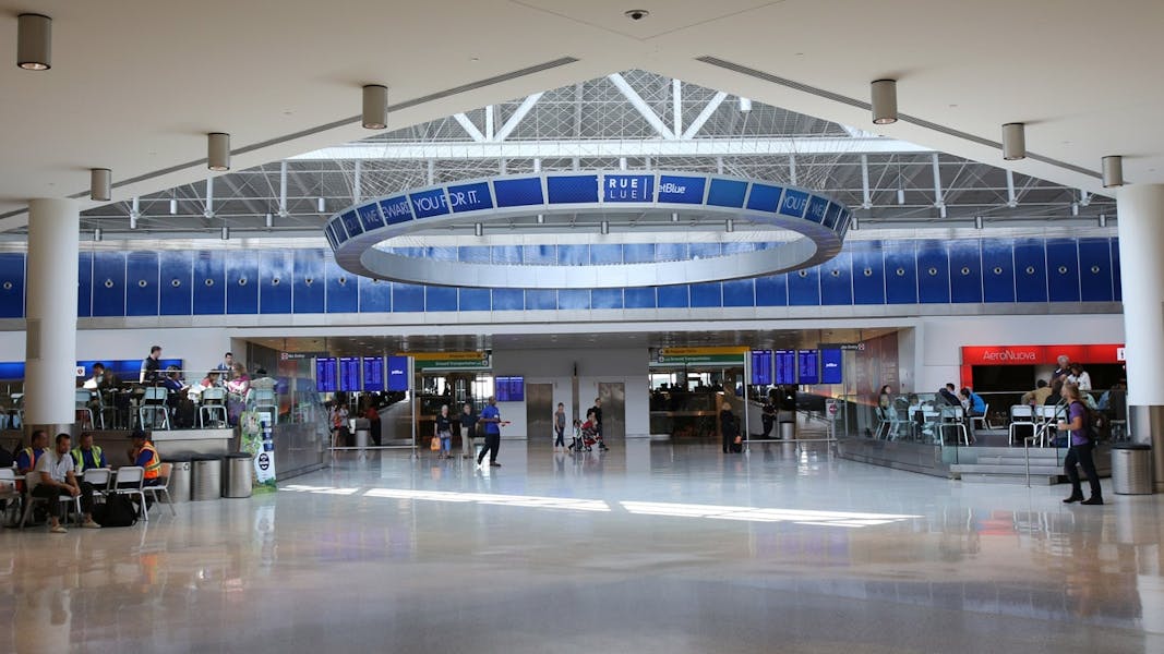 John F. Kennedy International Airport Hours + Location Artichoke
