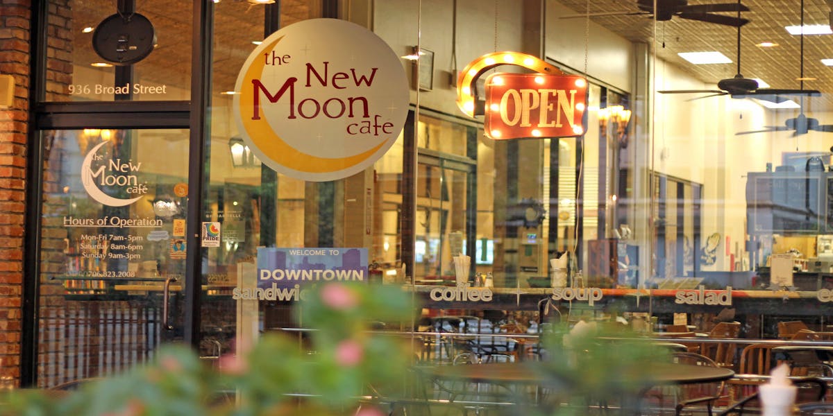 New Moon Cafe