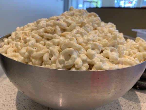 bowl of mac and cheese from simply grand in Cincinnati