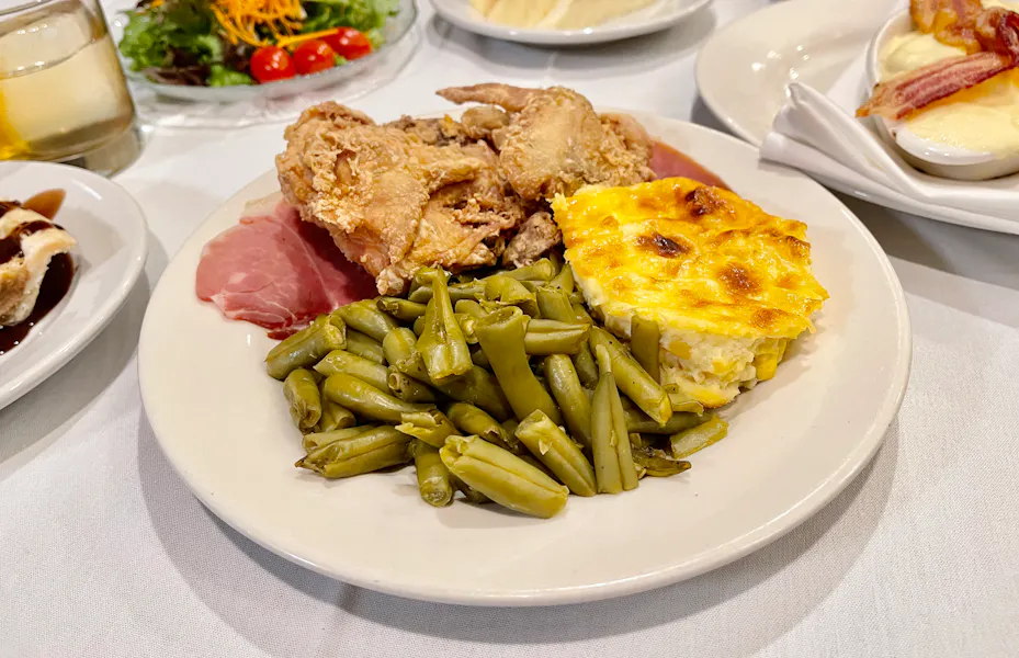 Dining & Hours | Beaumont Inn Harrodsburg