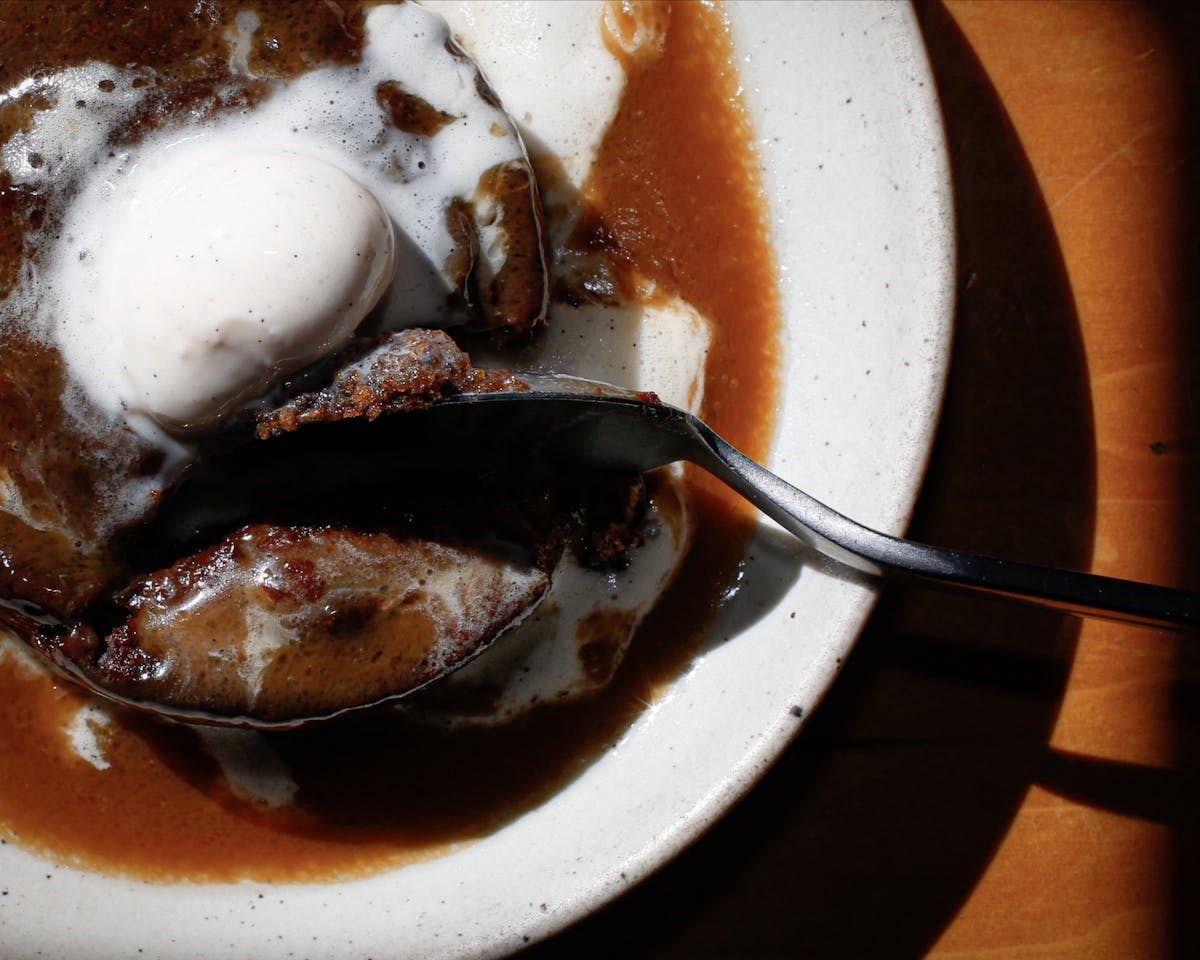 a bowl of ice cream on a plate