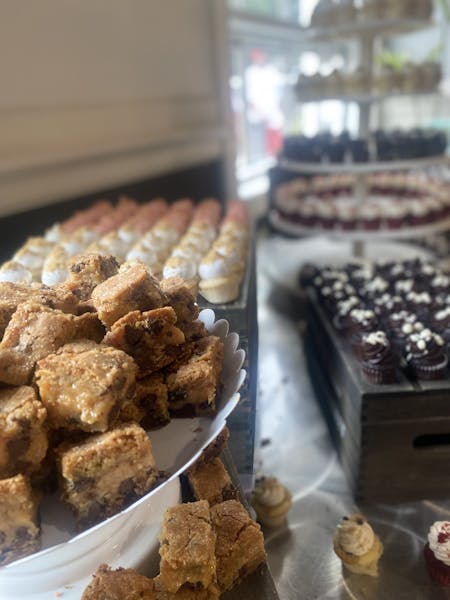 Catering Cake In a Cup in Toledo, OH
