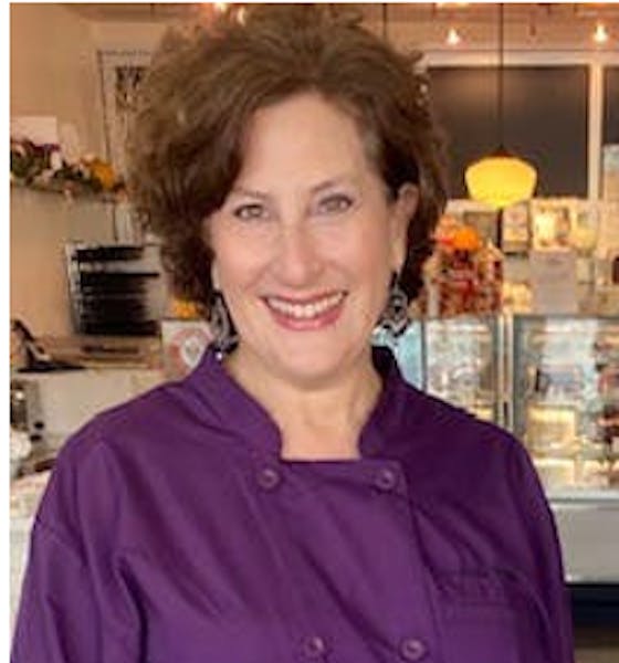 Sara Dessert Gallery Bakery & Cafe Bakery & Cafe in Houston, TX