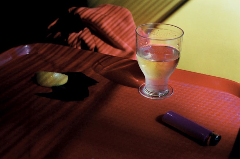 Peter Schlesinger | Waiting at Honolulu airport, Hawaii, 1981