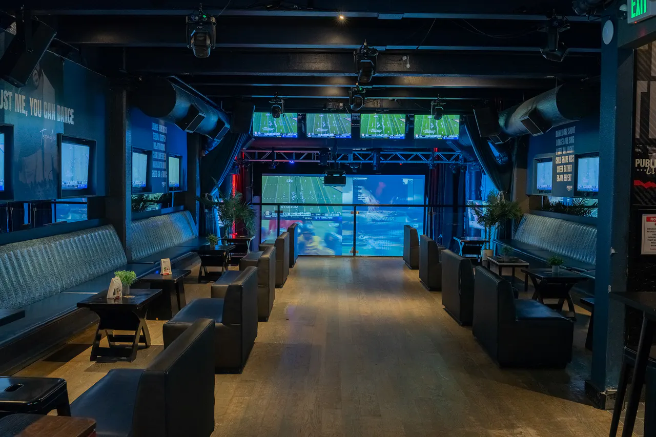 Bar photo 1