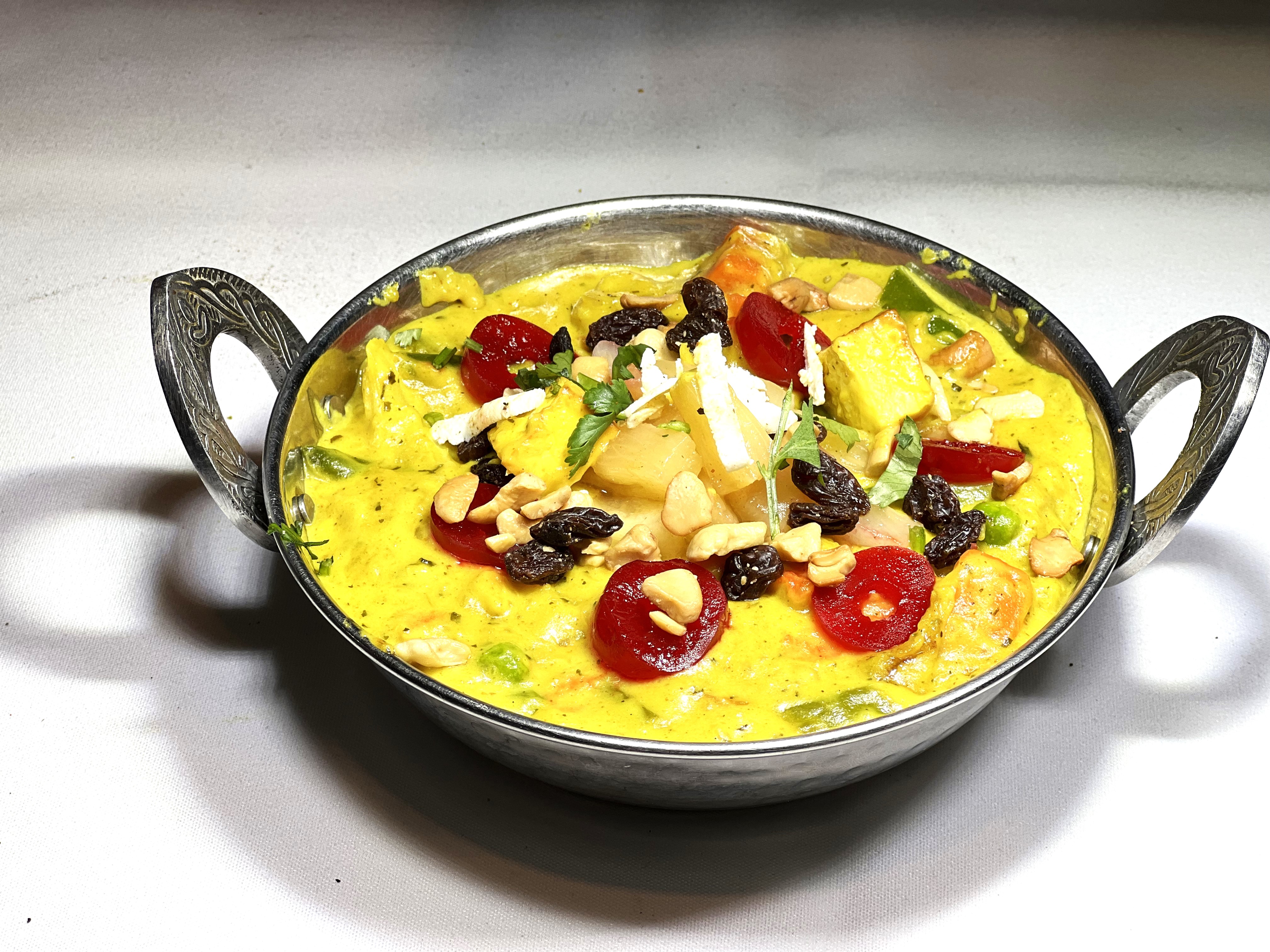 Nav Ratan Korma 