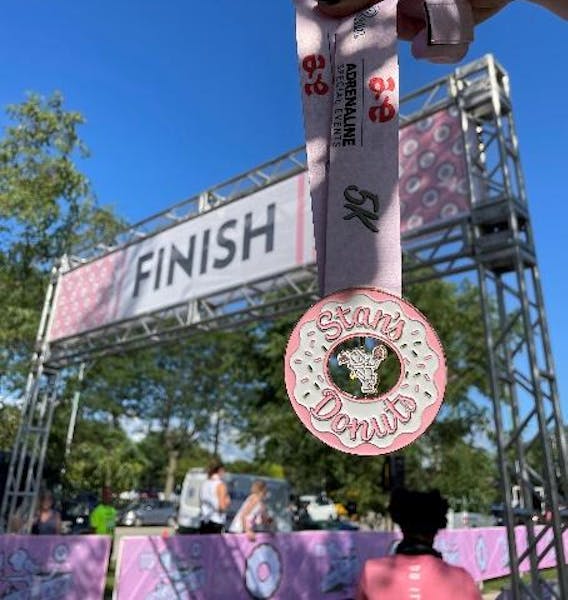 Donut Miss Stan’s Donut Race Stan's Donuts Coffee, Donut Shop in Illinois
