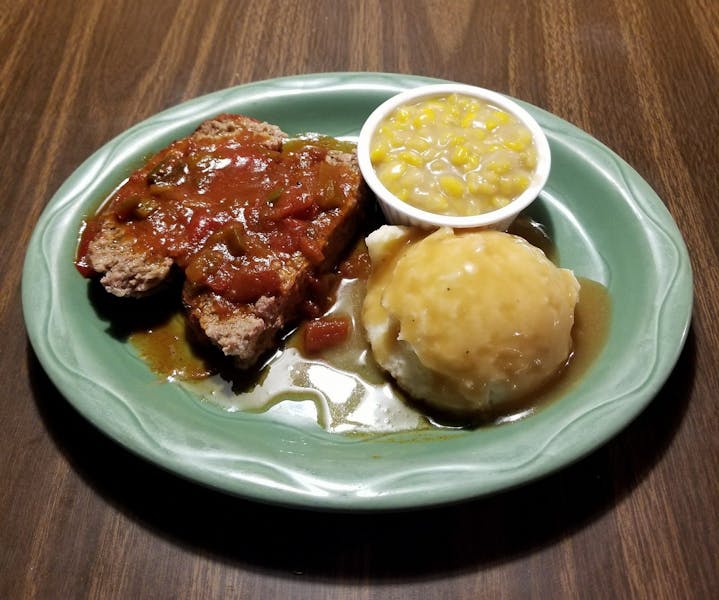 Hays Cattleman's Cafe American Restaurant in KS