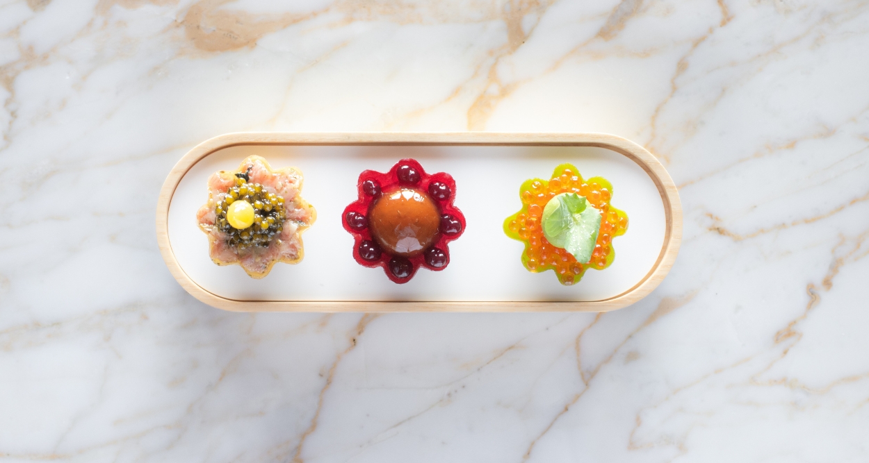 Champagne room tartlettes