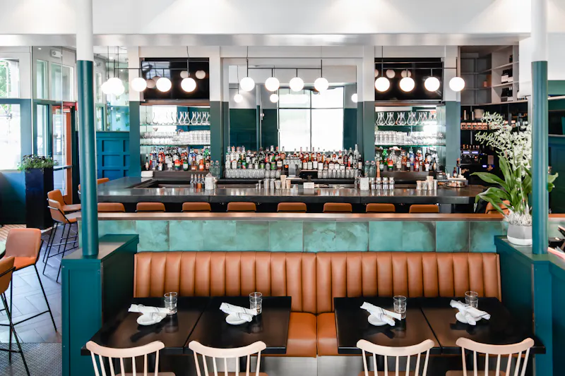 Bar photo 2