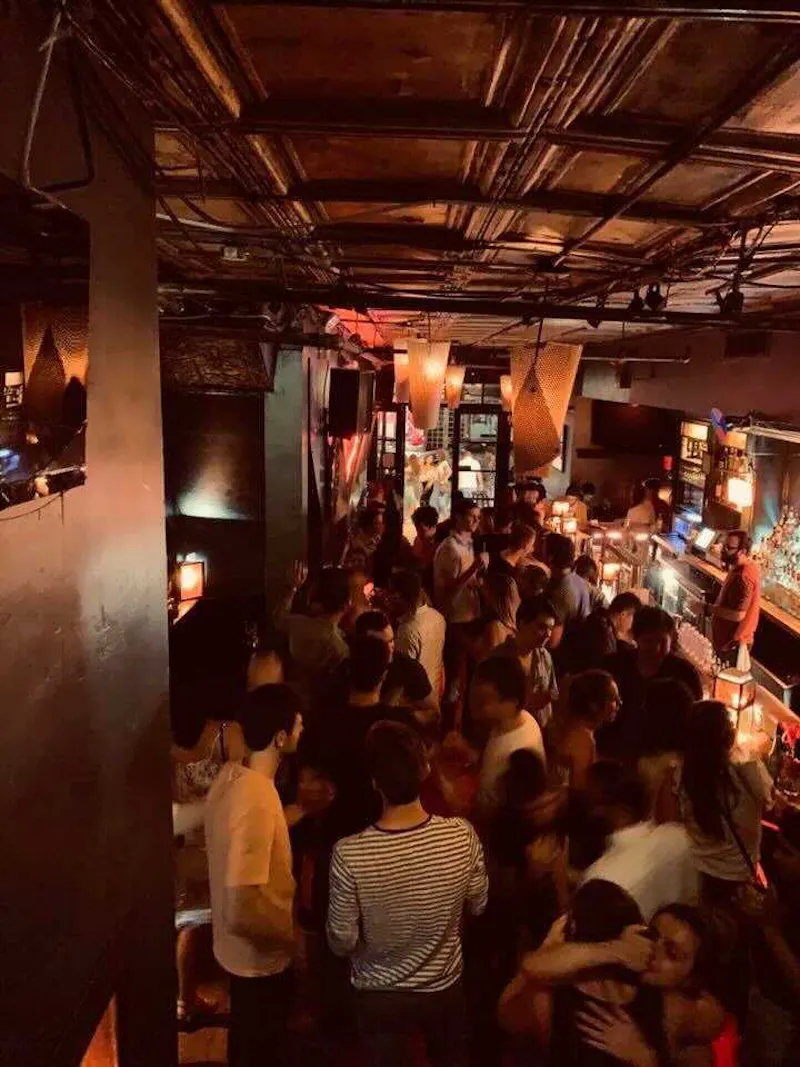 Bar photo 2