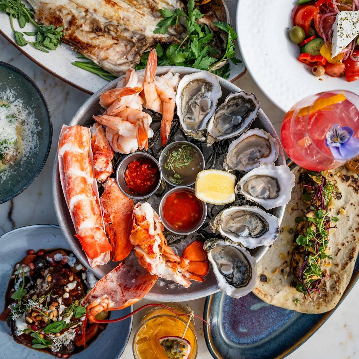 The best seafood Coronado has to offer… Lobster, oysters, crab, and more!