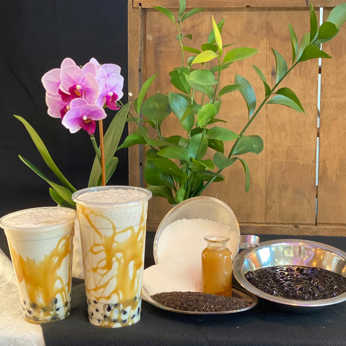 Caramel Milk boba tea with ingreidents