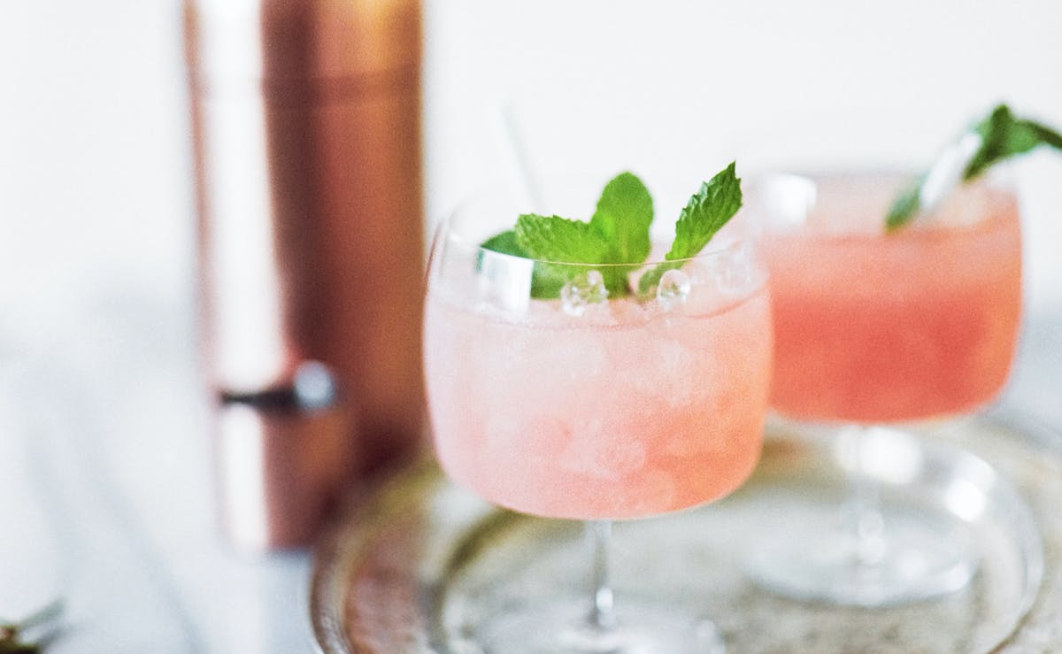 close up of a mint and strawberry mocktail at Florie's Bar in Palm Beach