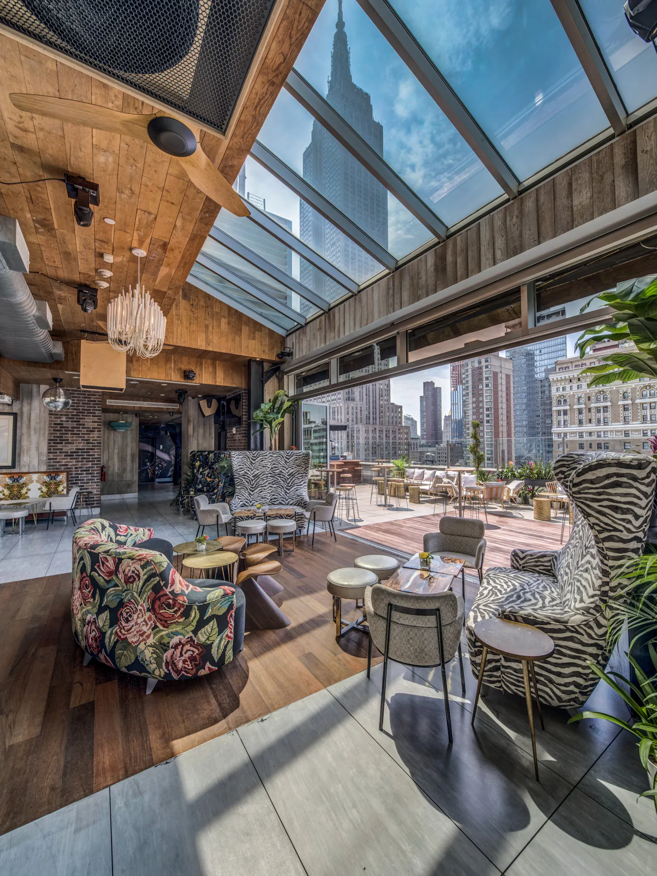 Monroe Rooftop Interior | Monarch Rooftop | Lounge & Rooftop Bar in Manhattan, NYC