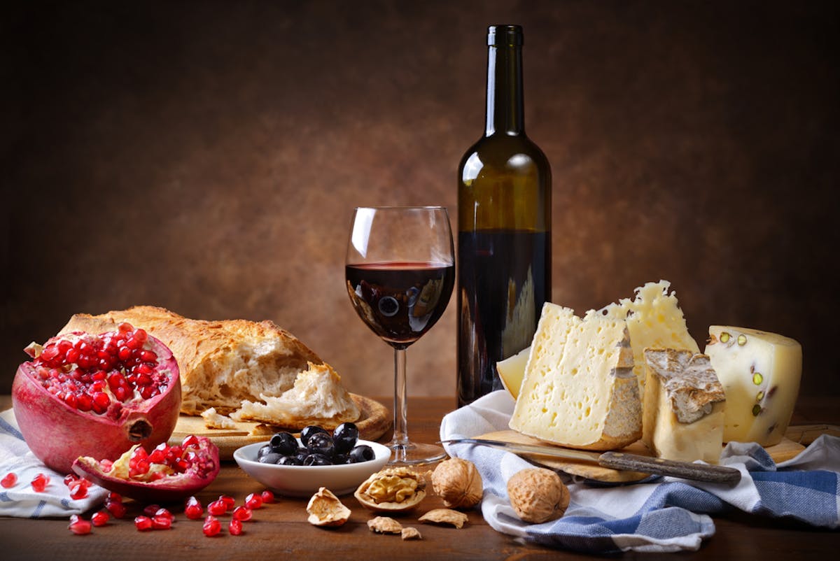 The Ultimate Guide to Wine and Dessert Pairing for a Perfect Sweet Finish 8 The Ultimate Guide to Wine and Dessert Pairing for a Perfect Sweet Finish