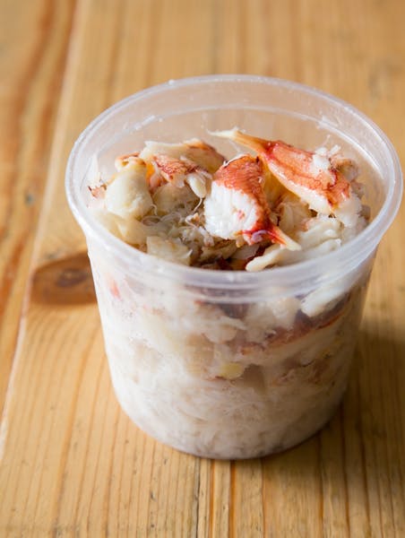 Fresh Dungeness Crab Meat New England Lobster