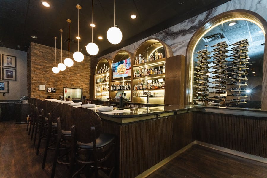 Hampstead Hours + Location Fratelli's Italian and Seafood