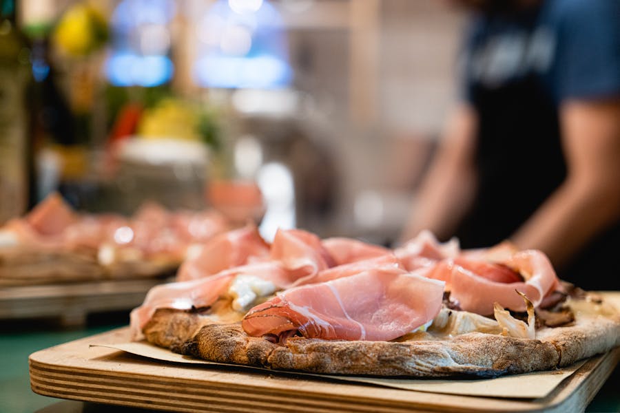 Award winning Italian Pizzas and Pastas served Fast