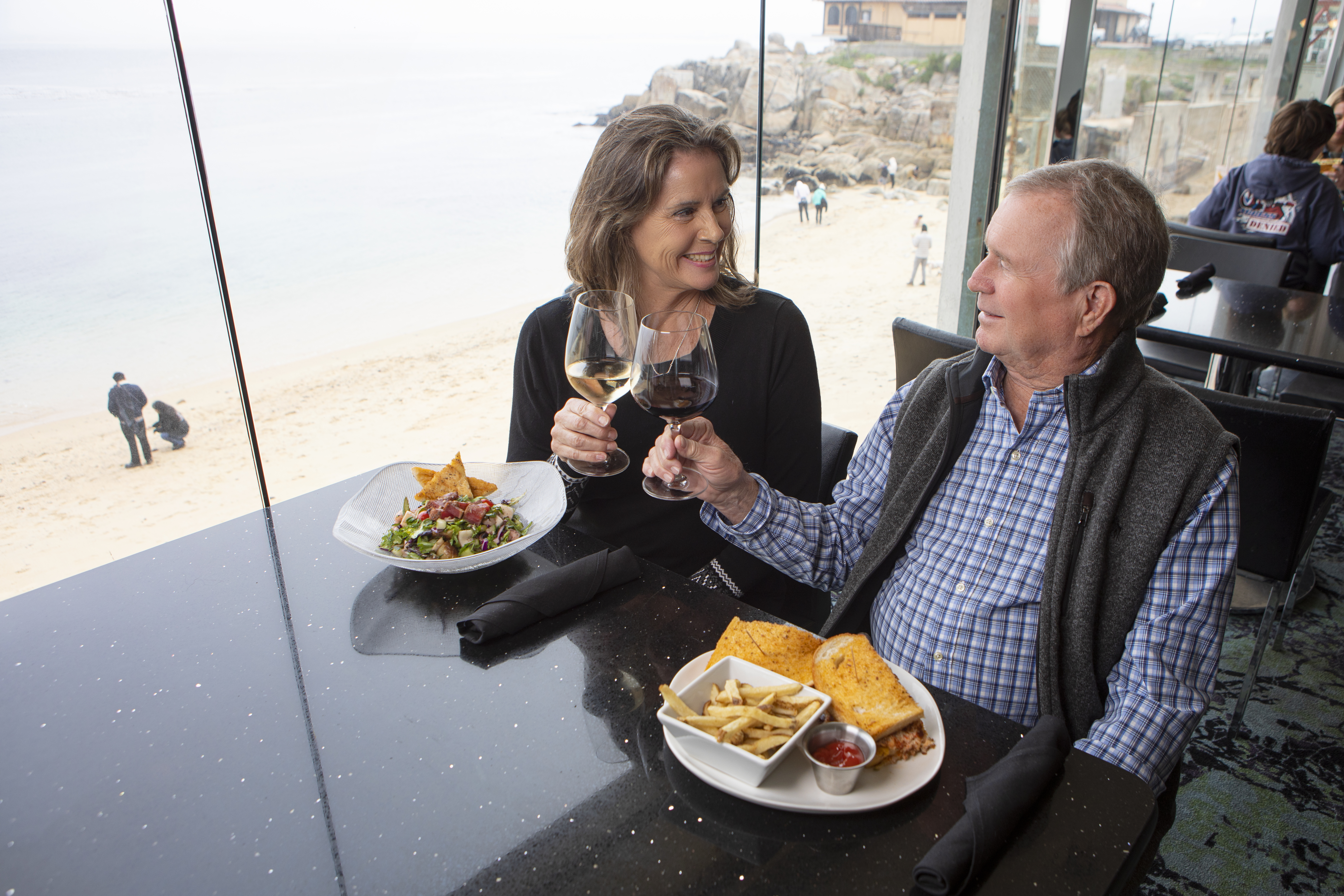 Lalla Grill - Restaurant in Monterey